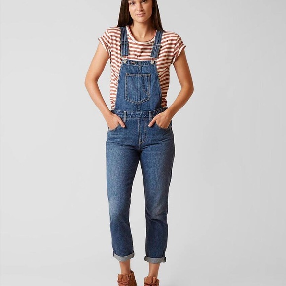 Levi's Pants - Levi’s Women’s Classic Blue Denim Overalls Full Length Size Medium